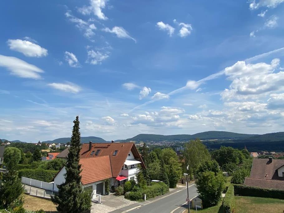 Ferienwohnung Hersbruck Wlan Free Parking Modern Zentral Und Natur Exterior foto