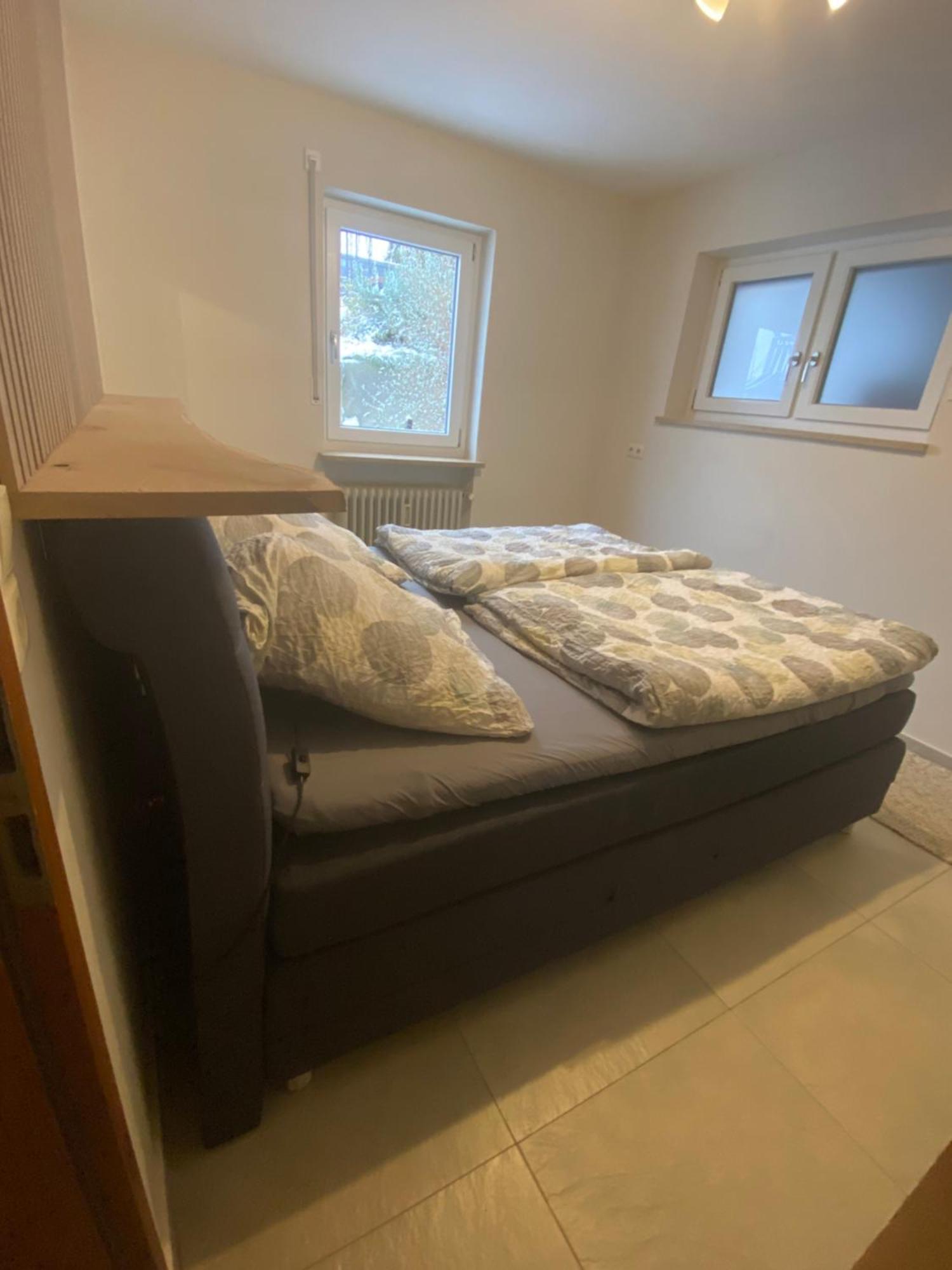 Ferienwohnung Hersbruck Wlan Free Parking Modern Zentral Und Natur Exterior foto